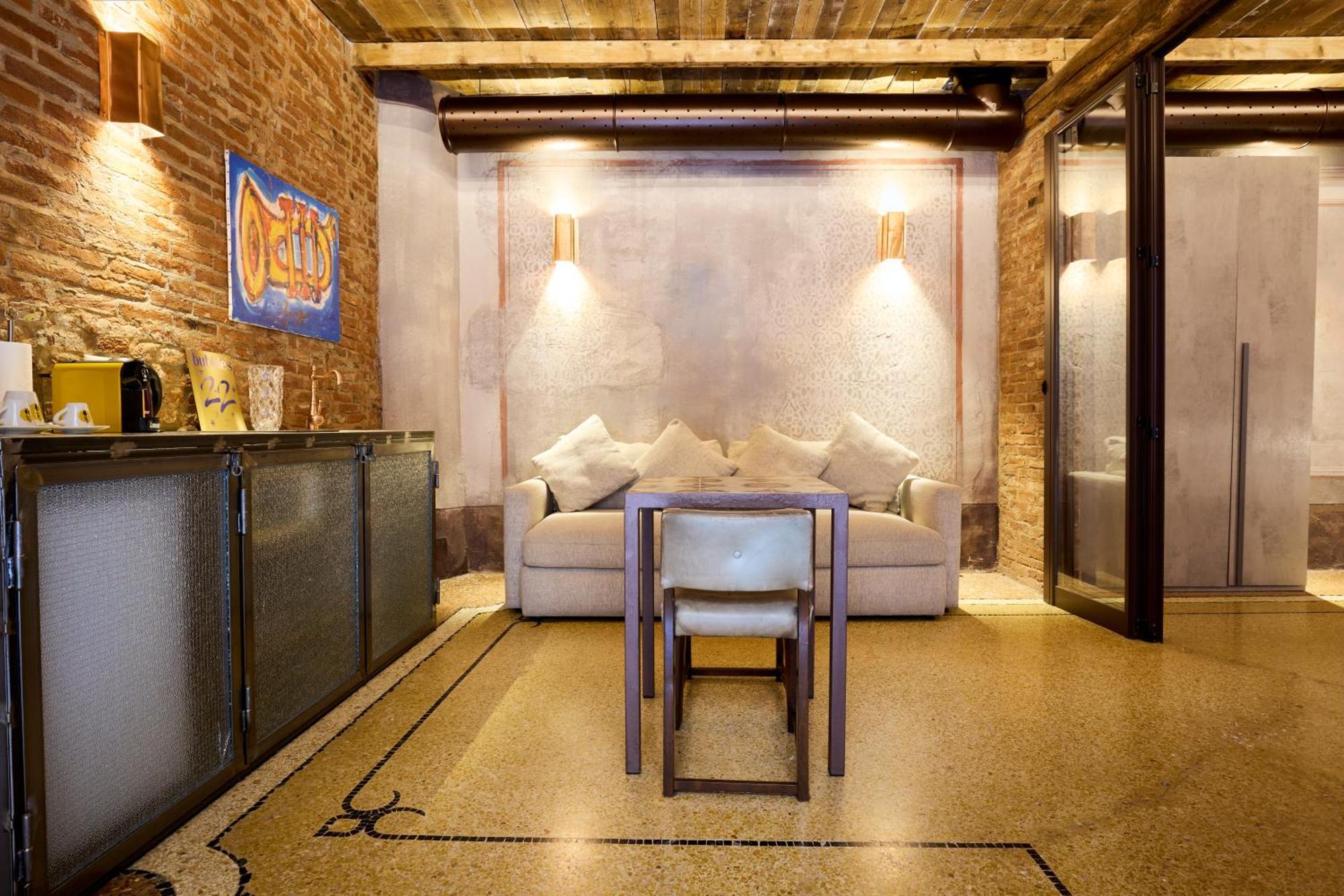 Emme Loft I White Moon - Contemporary Design Loft Milan, Milan
